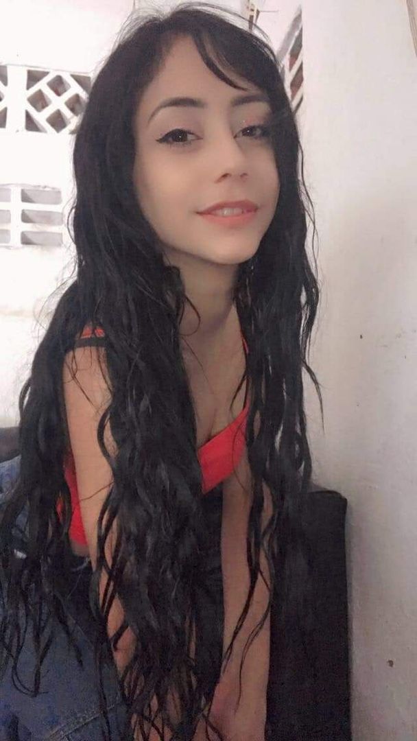 Hi good evening babys 🍑😈