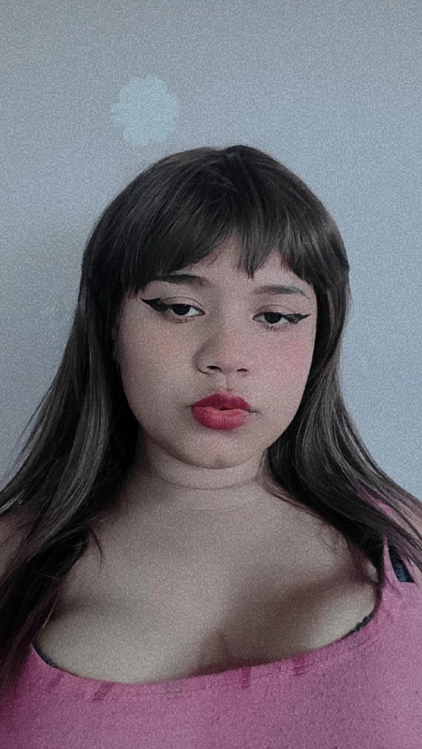 Activa para las fotos que me pidan amores, no tengas miedo bebé