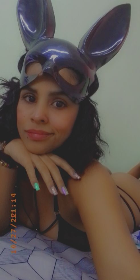 Tengo mucho contenido hot, anímate y contáctame bb 