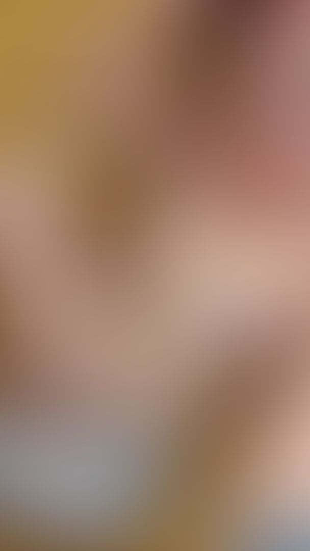 Te espero en el sofá desnúdate papi 😈🔥