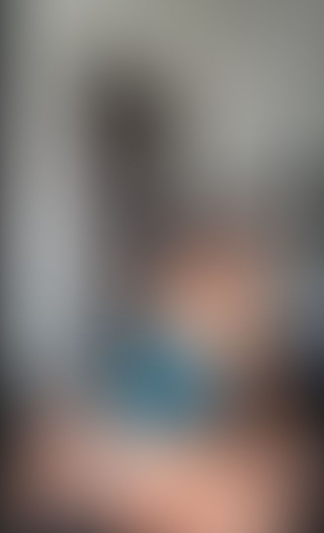 Con la tanguita de lado 😋🥵