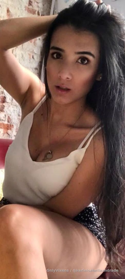 Aquí súper aburrida 😪💔😏