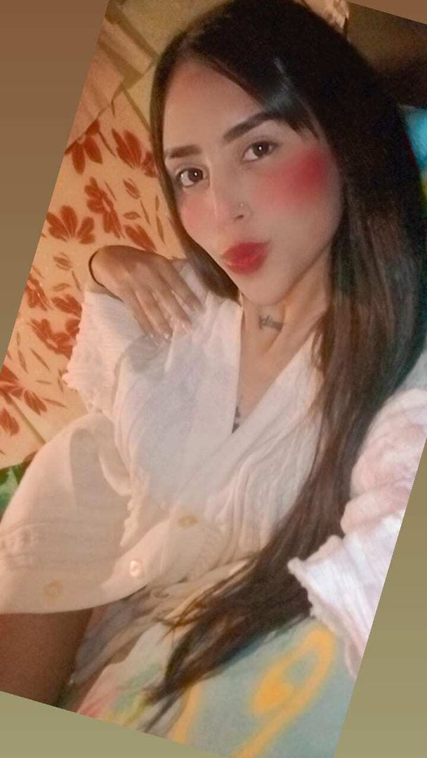 Una linda flaca 🥵