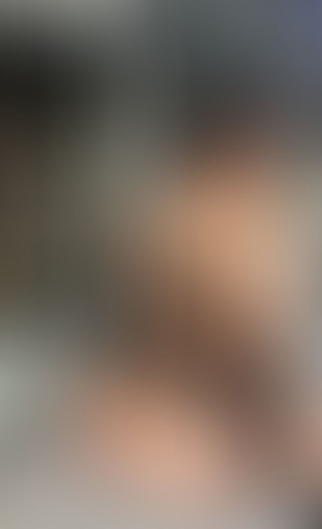 Imagina estas nalgotas encima de tu..😅😋🥵