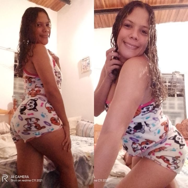 Hola, quieren ver lo que hay debajo de la ropa??🥰