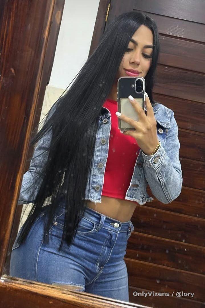 New Pack is coming soon. I’ve been taking some new pics and videos. I hope you like it. 🫦