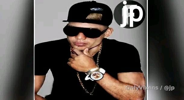 Necesito alguien a mi lado 😈