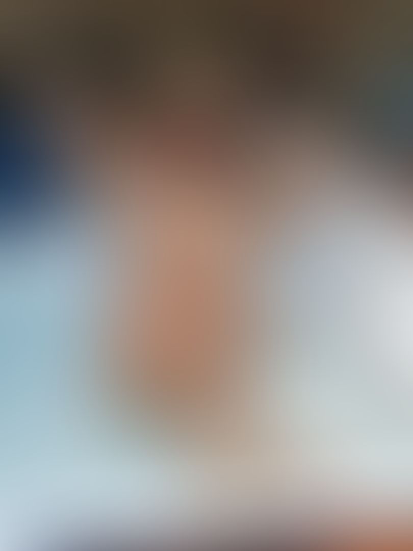 Imagine you are in the jacuzzi with your goddess... Massaging my legs and feet 😱🥵😱🥵😱💦💦💦💦💦