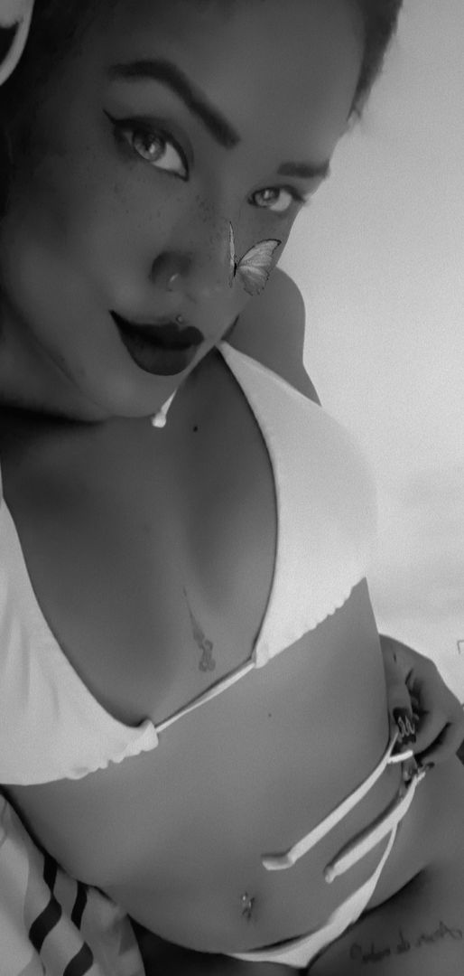 Hola quiero hablar de lo caliente que éstoy 🔥