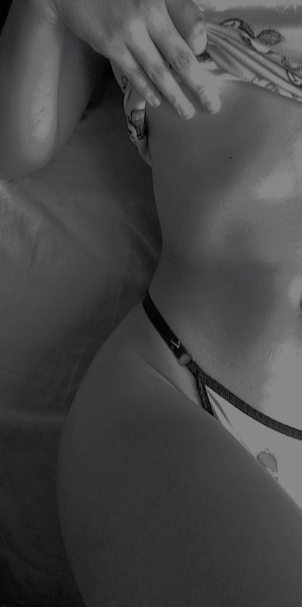 Las curvas mas sexis de una mujer 🥵🔥