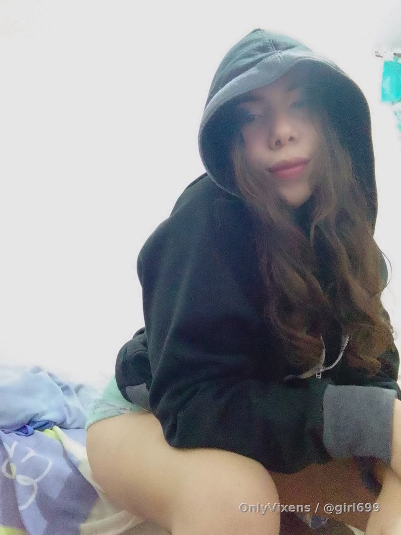 Escríbeme mira esos shorts tan lindos que me quedan. ✨👑❣️