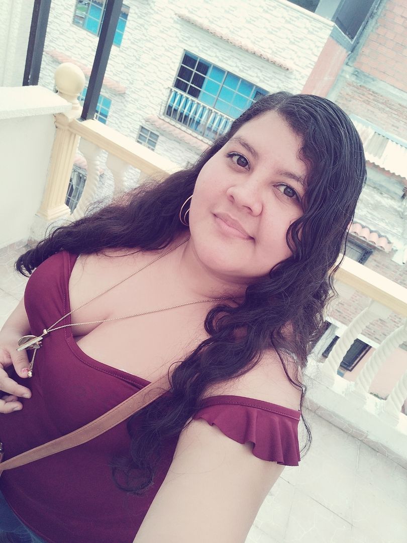 Hola amigos quién para chat 