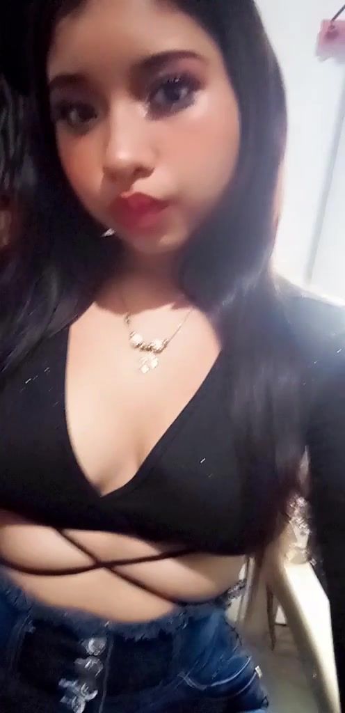 Ese negro es como de entierro 🤭🤭