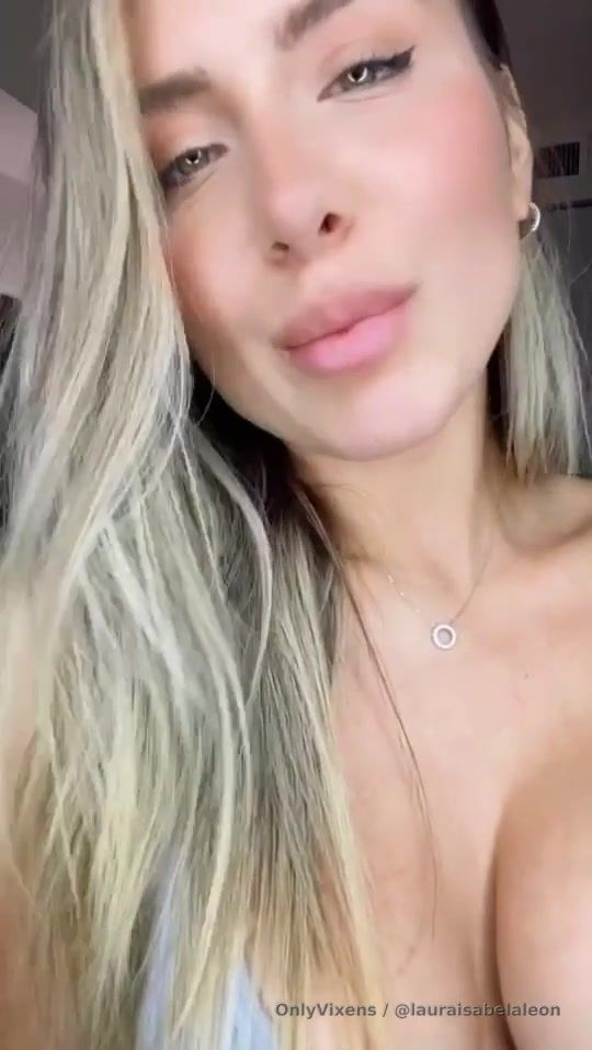 No sabrás ni como parar de lo rico que te lo haré. Quedras pasar mas tiempo a mi lado una vez que me pruebes Papacito.🔞🔥