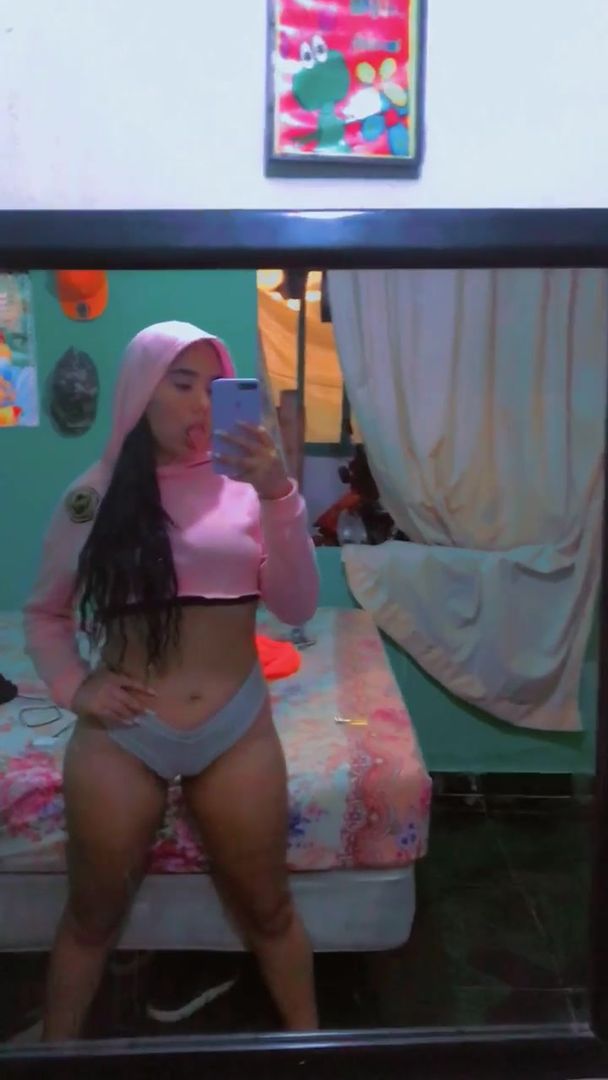 Hola Estoy Aburrida Quien Esta Despierto🔥