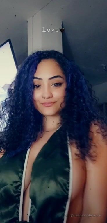 Baby I invite you to subscribe, so you can enjoy my content, I upload new photos and videos daily. 😘

Bebe te invito a sucribete, para que disfrutes de mi contenido, subo nuevas fotos y videos a diario. 😘