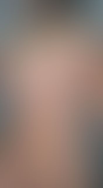 come and we play together in the shower. 😈😋
come and we play together in the shower. 😈😋