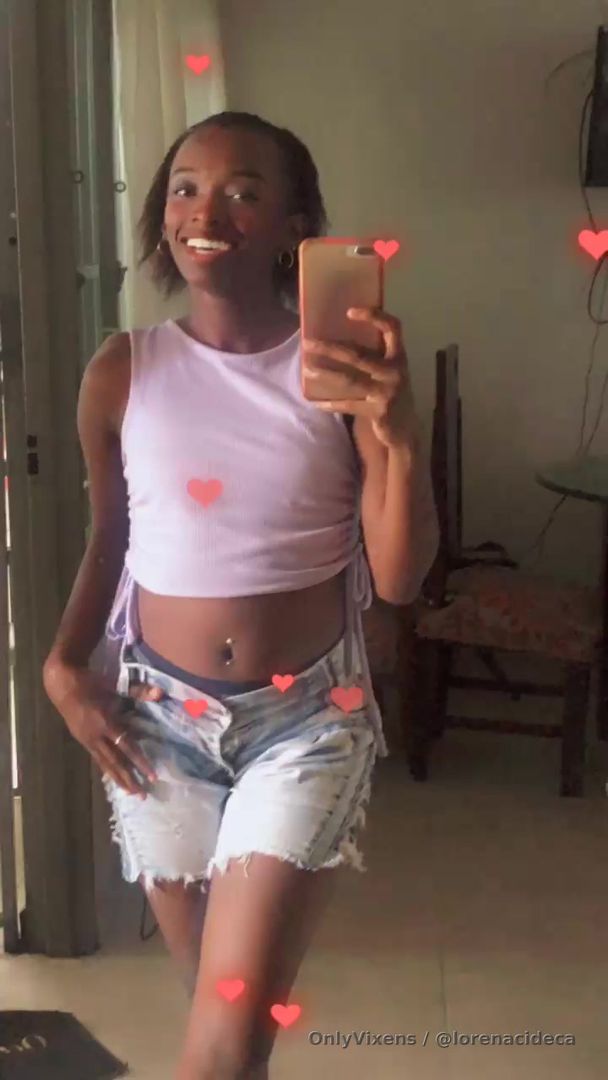 Hola amigos bienvenidos a mi canal aki les presentaré algo de música algunos días de maquillaje 💋💋